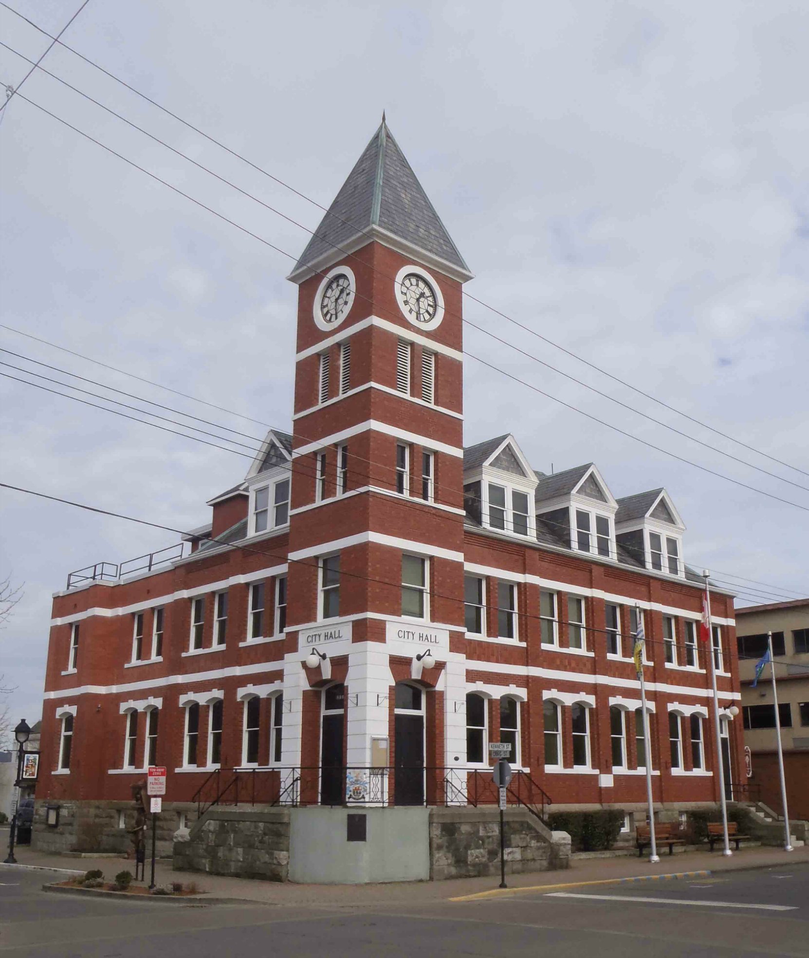 Duncan City Hall