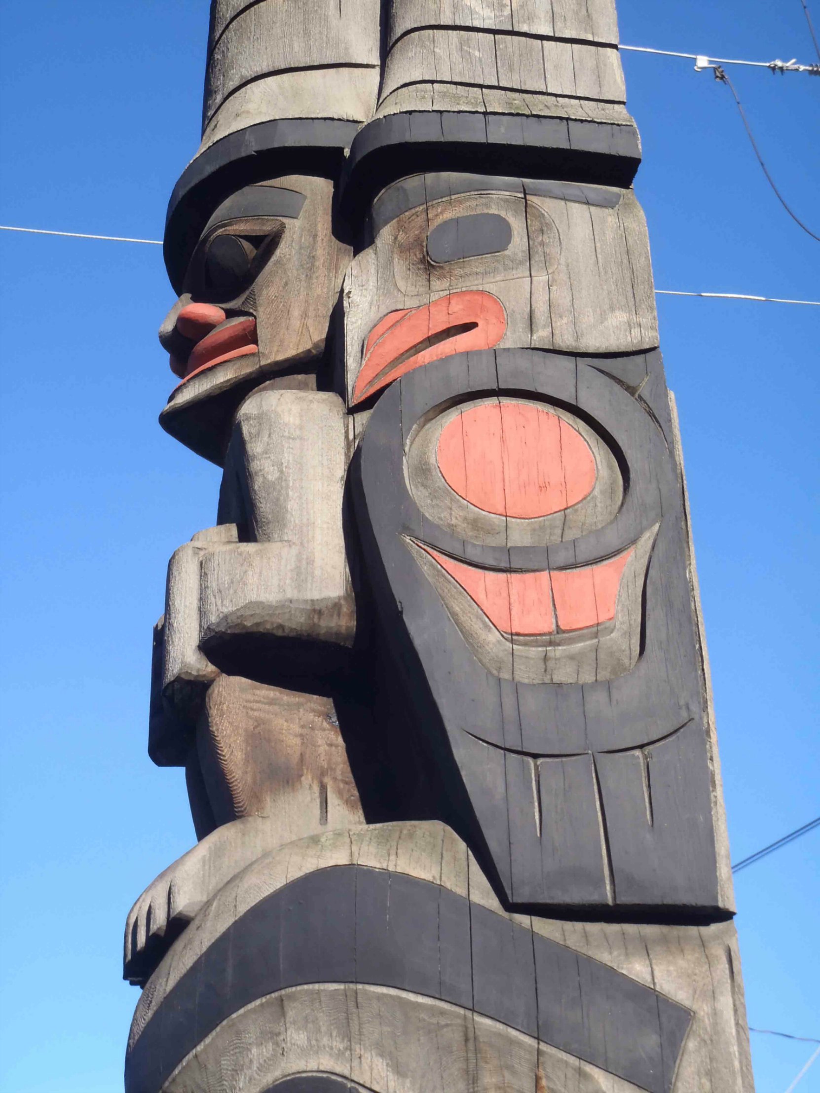 The Guardians pole, Guardians figures, Government Street at Kenneth Street, Duncan, B.C.