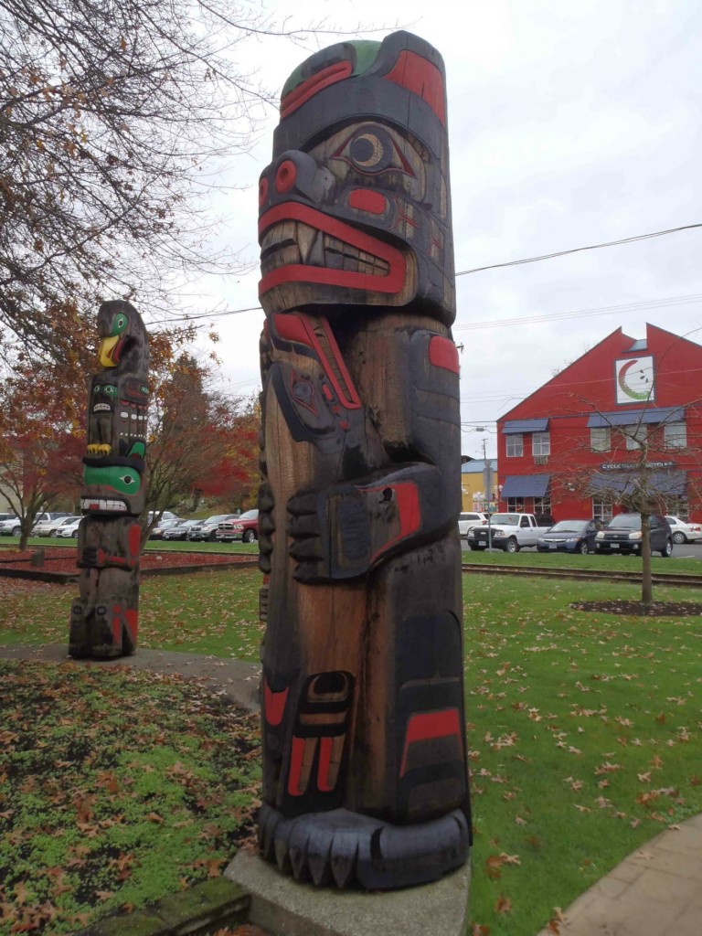 Kwagu'l Bear Holding A Seal, Charles Hoey Park, Canada Avenue, Duncan, B.C.