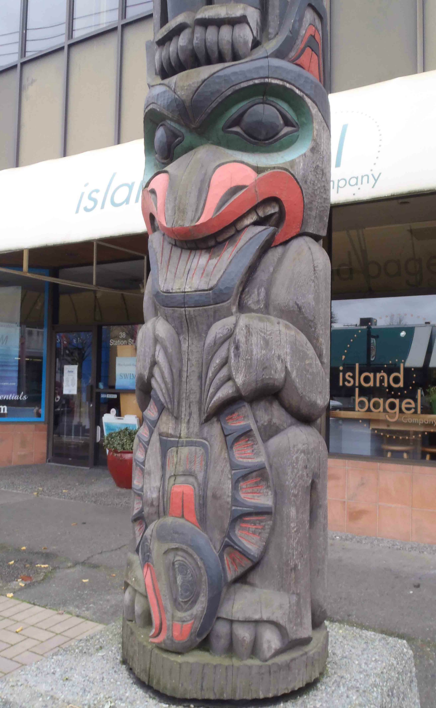 Wind Spirit totem pole, Bear and Halibut figures, Station Street, Duncan, B.C.