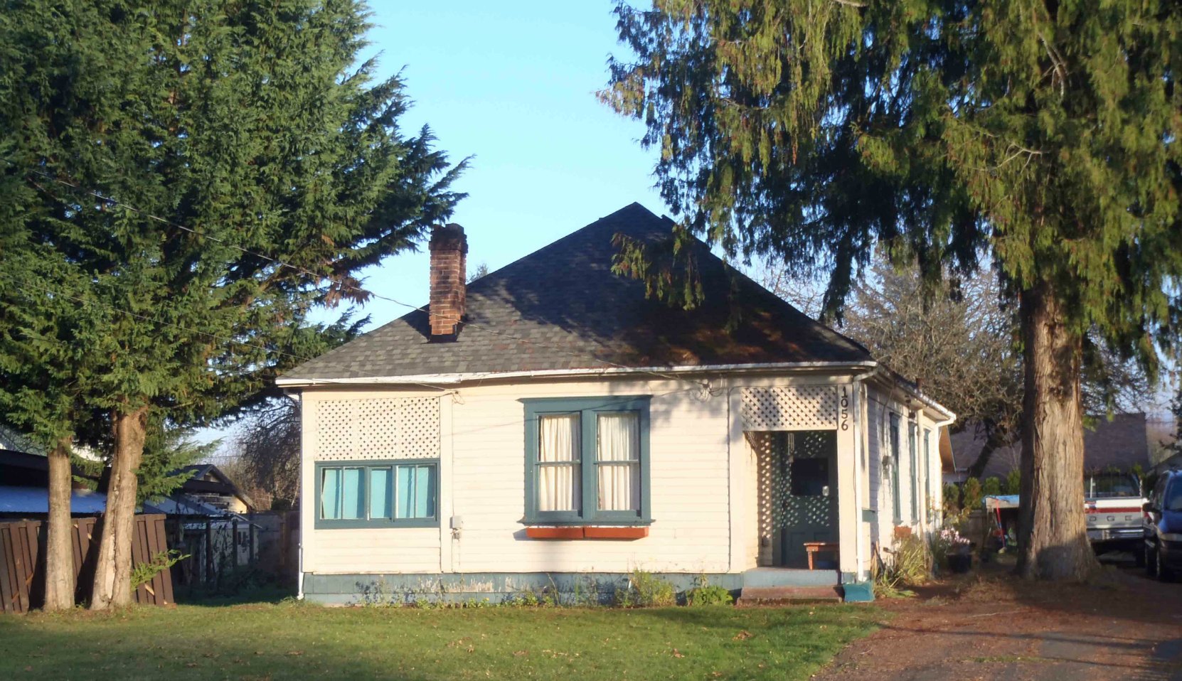 1056 Islay Street, built circa 1915