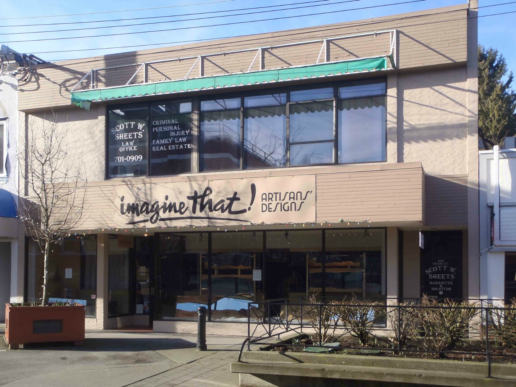 251 Craig Street, Imagine That! Artisans' Designs