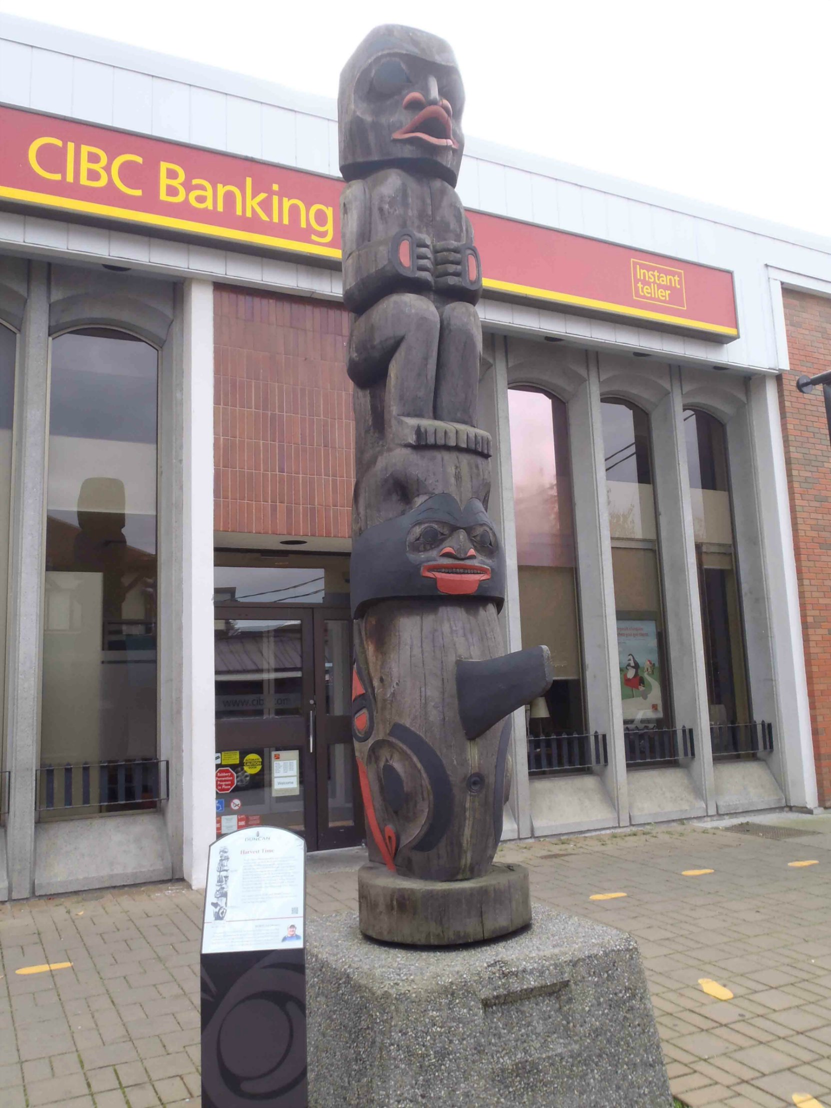 Harvest Time totem pole, Station Street and Craig Street, Duncan, B.C.