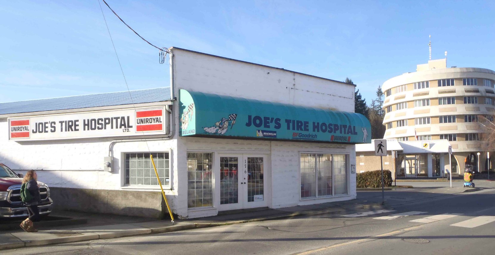 Joe's Tire Hospital, Government Street